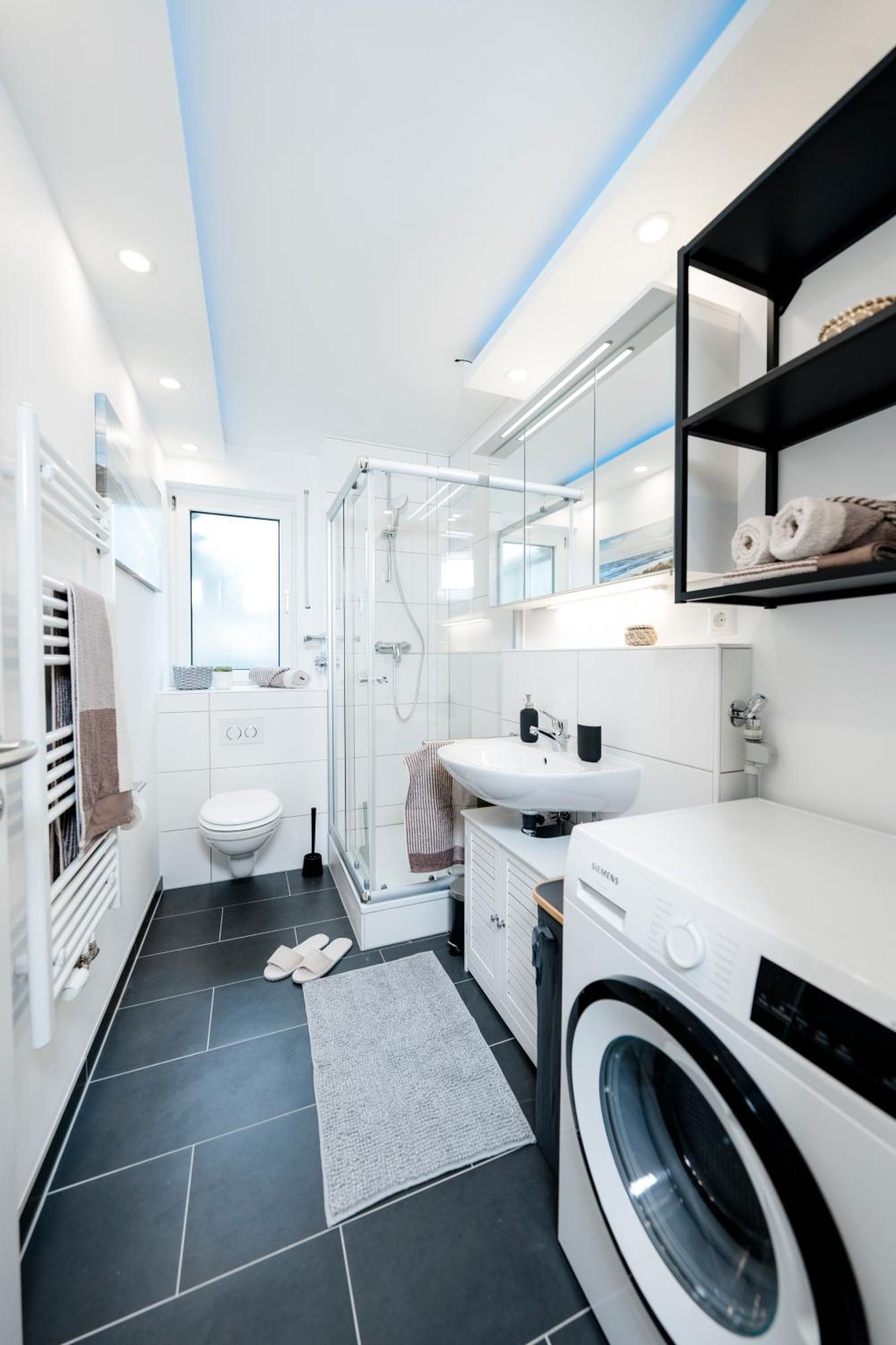 Bellabene Modernes Studio Apartment In Zentraler Lage Mit Terrasse, Parkplatz, Smarttv 普福尔茨海姆 外观 照片