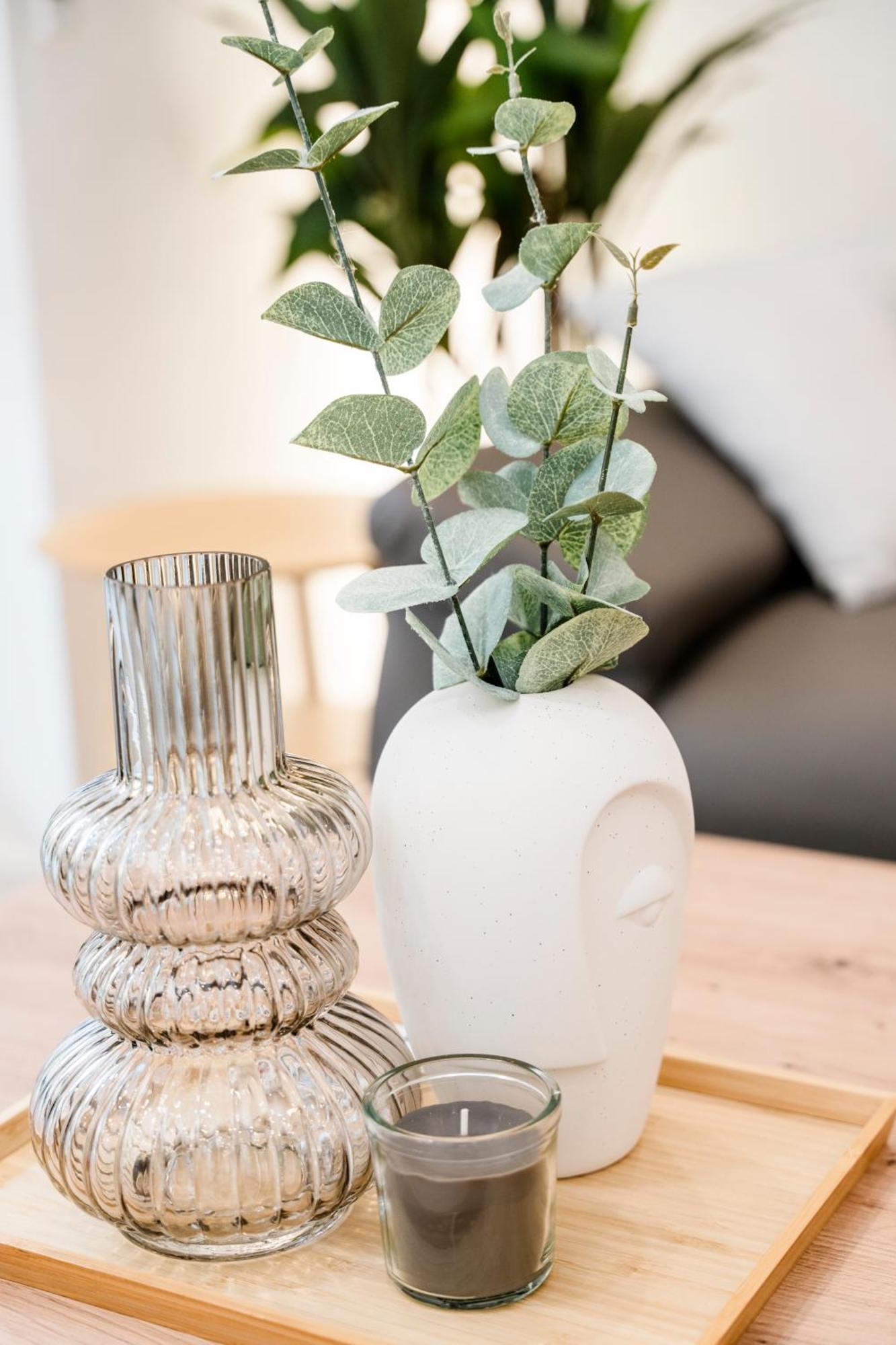 Bellabene Modernes Studio Apartment In Zentraler Lage Mit Terrasse, Parkplatz, Smarttv 普福尔茨海姆 外观 照片